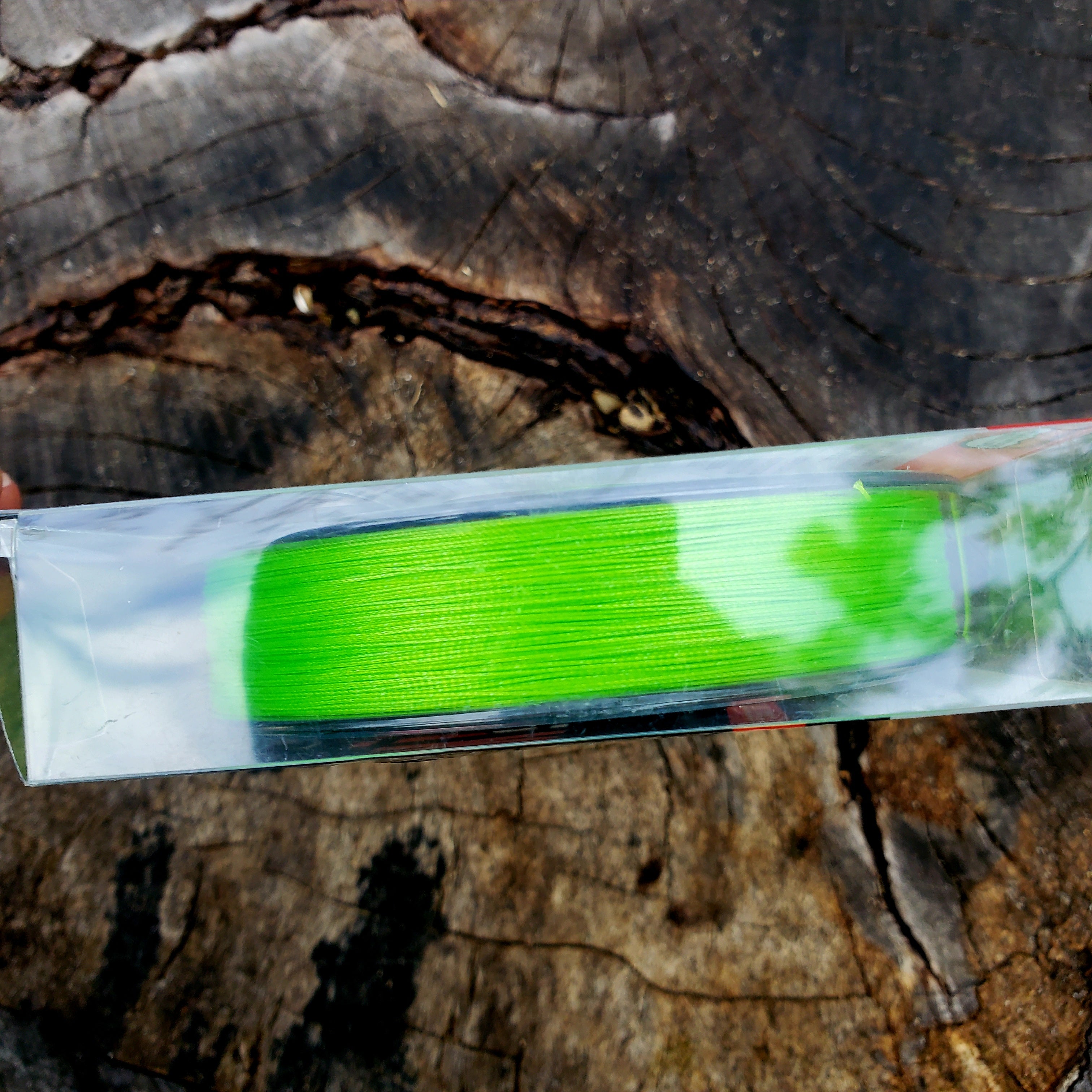 Sufix 832 Advanced Superline 40ib test 150yds Neon Lime